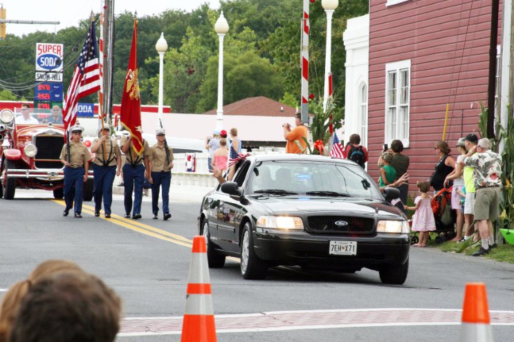 The parade begins